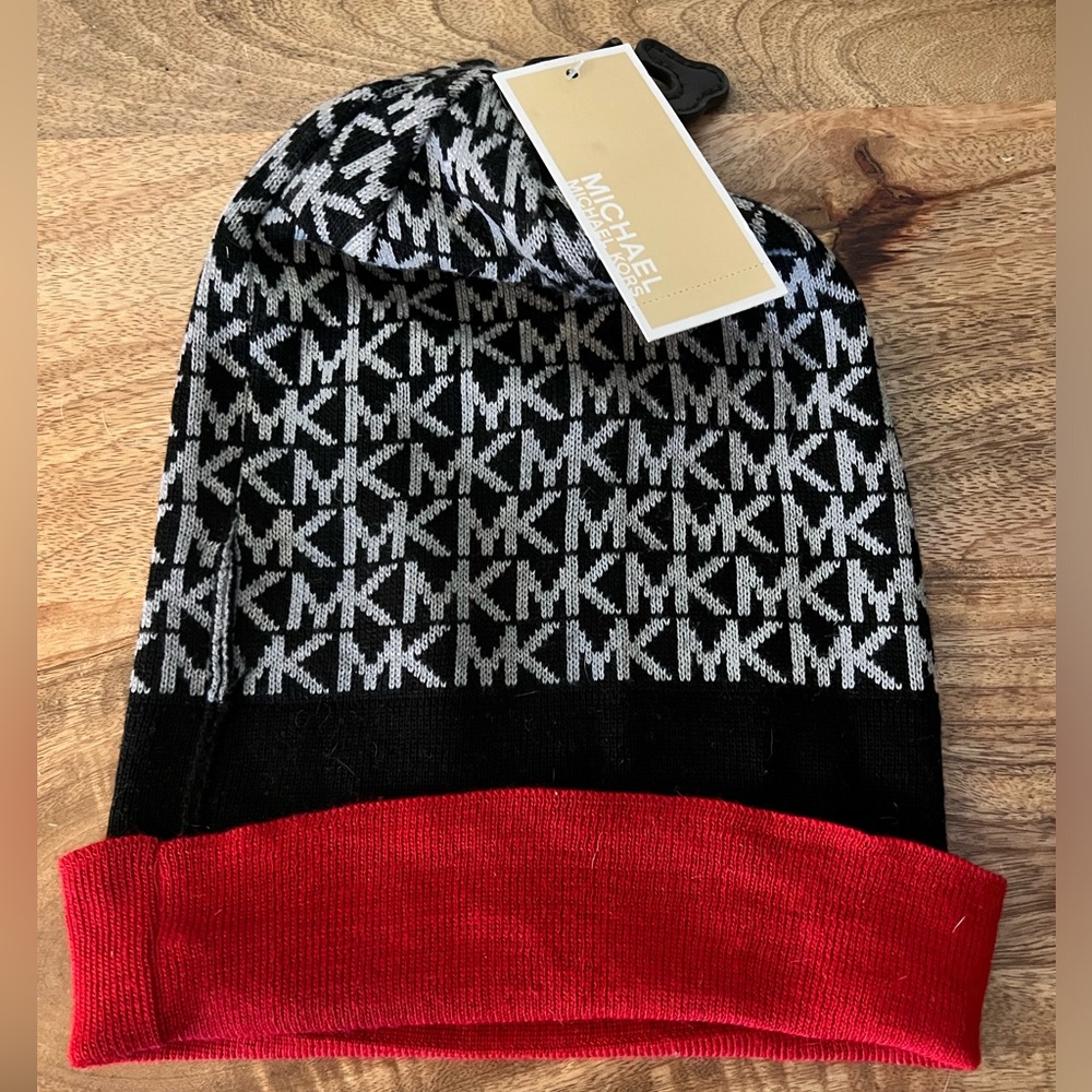 Michael Kors winter hat